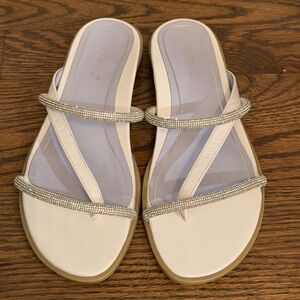 Vionic Citrine Prism White Orthotic Comfort Sandals with Silver Accents Size 6 M